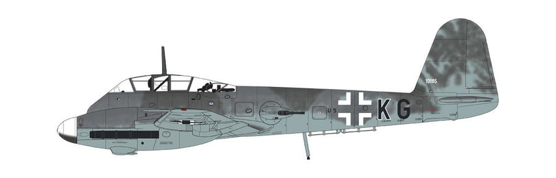 Messerschmitt Me410A-1, WNr.10185, U5+KG, 16./Kampfgeschwader 2, Amsterdam-Schipol, Netherlands, October 1943. (A)