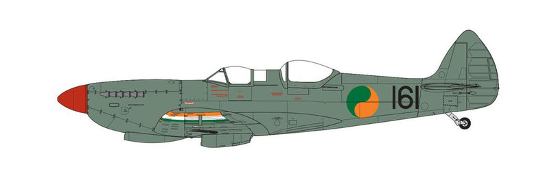 Supermarine Spitfire Tr.9, B Flight, Irish Air Corps / An tAerchór, Baldonnel Aerodrome, Dublin, Republic of Ireland/Poblacht na hÉireann, 1951. (A)