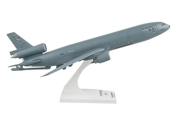 Skymarks USAF KC-10 Extender McGuire AFB 1:200 Plastic Model Aircraft - SKR534