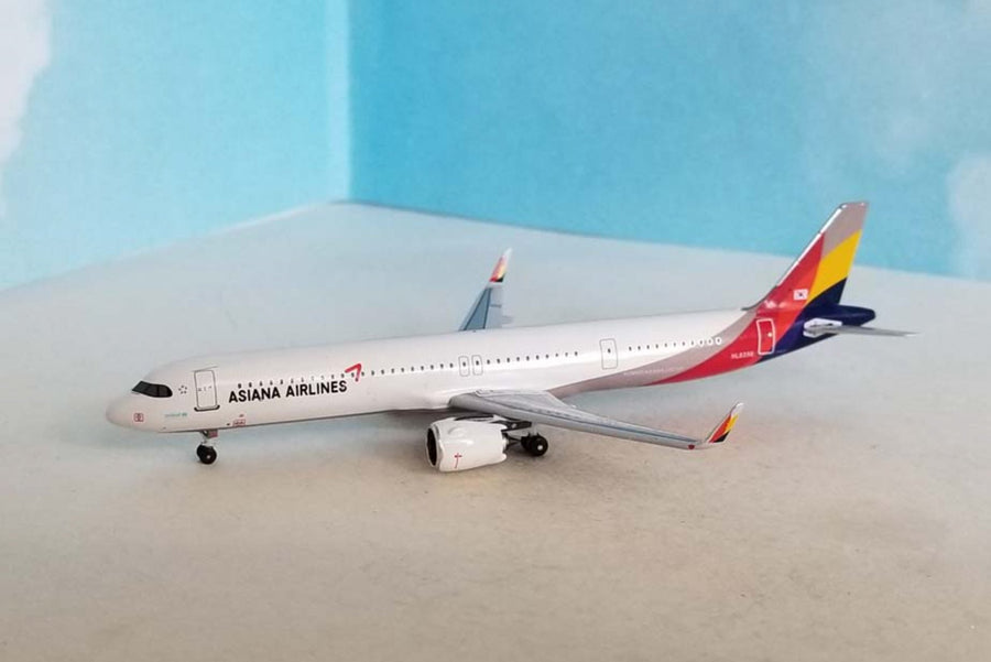 Aero Classics Asiana Airlines Airbus A321neo 1/400 Diecast Model Aircraft - HL8356