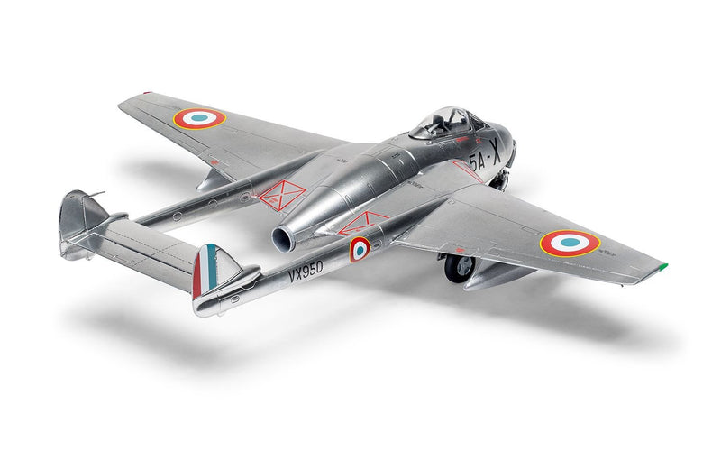 Airfix de Havilland Vampire FB.5/FB.9 1:48 Plastic Kit
