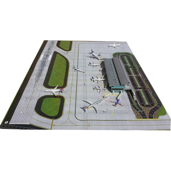 Airport Terminal for 7 Planes - 1/400