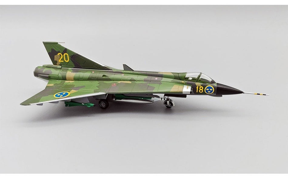 Aviation72 SAAB Draken  J35J Swedish Air Force Splinter Scheme Diecast Scale Model - 1/72 - AV7241008