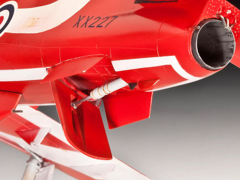 BAe Hawk T.1A RAF Red Arrows 1:32 Plastic Kit