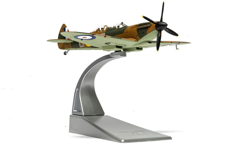 Corgi Supermarine Spitfire T9 - SM520 - Goodwood Aerodrome Diecast Scale Model - 1/72 - AA29203