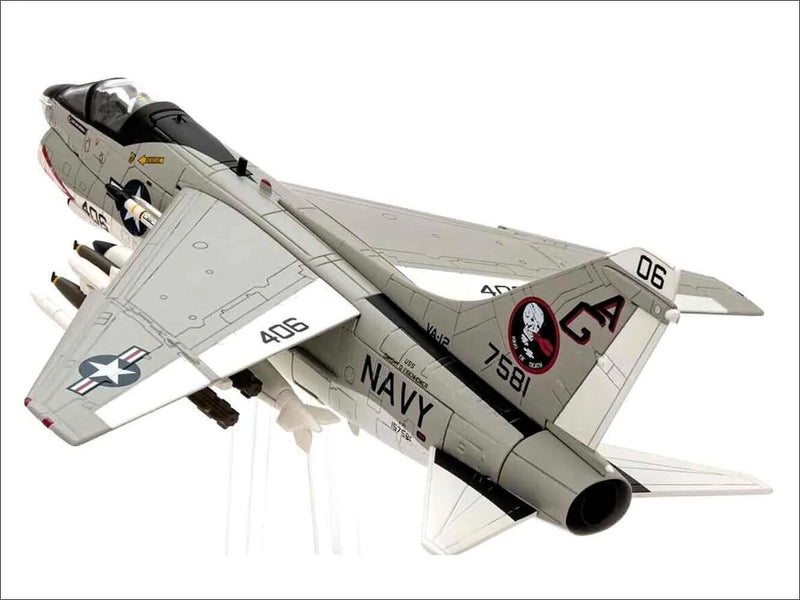 Century Wings A-7E Corsair II US Navy VA-12 1979 1:72 Diecast Model Aircraft AG406 CEN001646