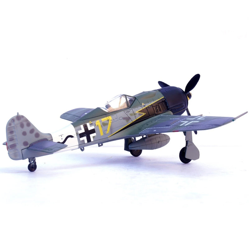 Panzerkampf Fw 190A R2 Yellow 17 JG 3 Barth 1944 1/72 Diecast Model Aircraft - PAN14620LD