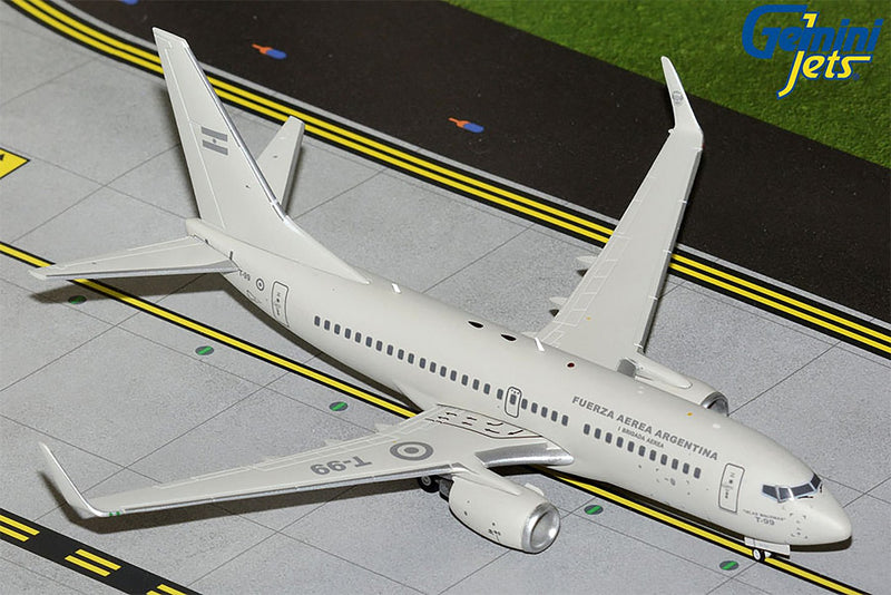 Gemini Jets Argentine Air Force Boeing 737-700W Diecast - T-99 - 1/200 - G2FUA1167
