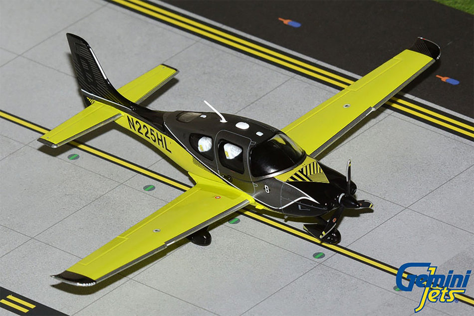Gemini Jets Cirrus SR22T Sportys Edition Diecast - N225HL - 1/72