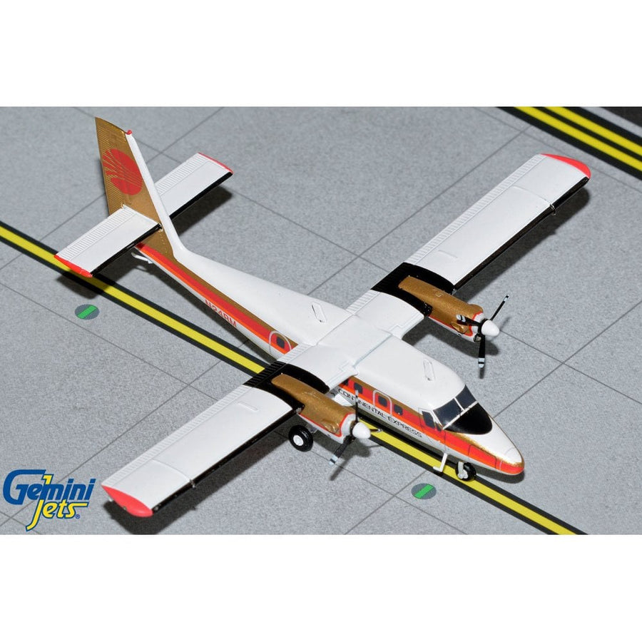 Gemini Jets Continental Express DHC-6-300 1:200 Diecast Model Aircraft - N24RM - G2COA1038