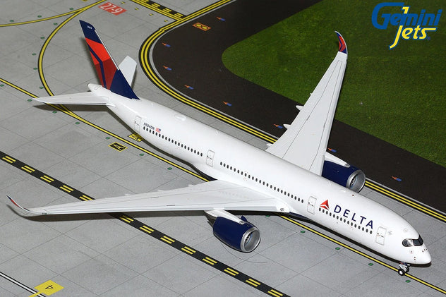 Gemini Jets Delta Airbus A350-900 1:200 Diecast Model Aircraft - N504DN - G2DAL1496