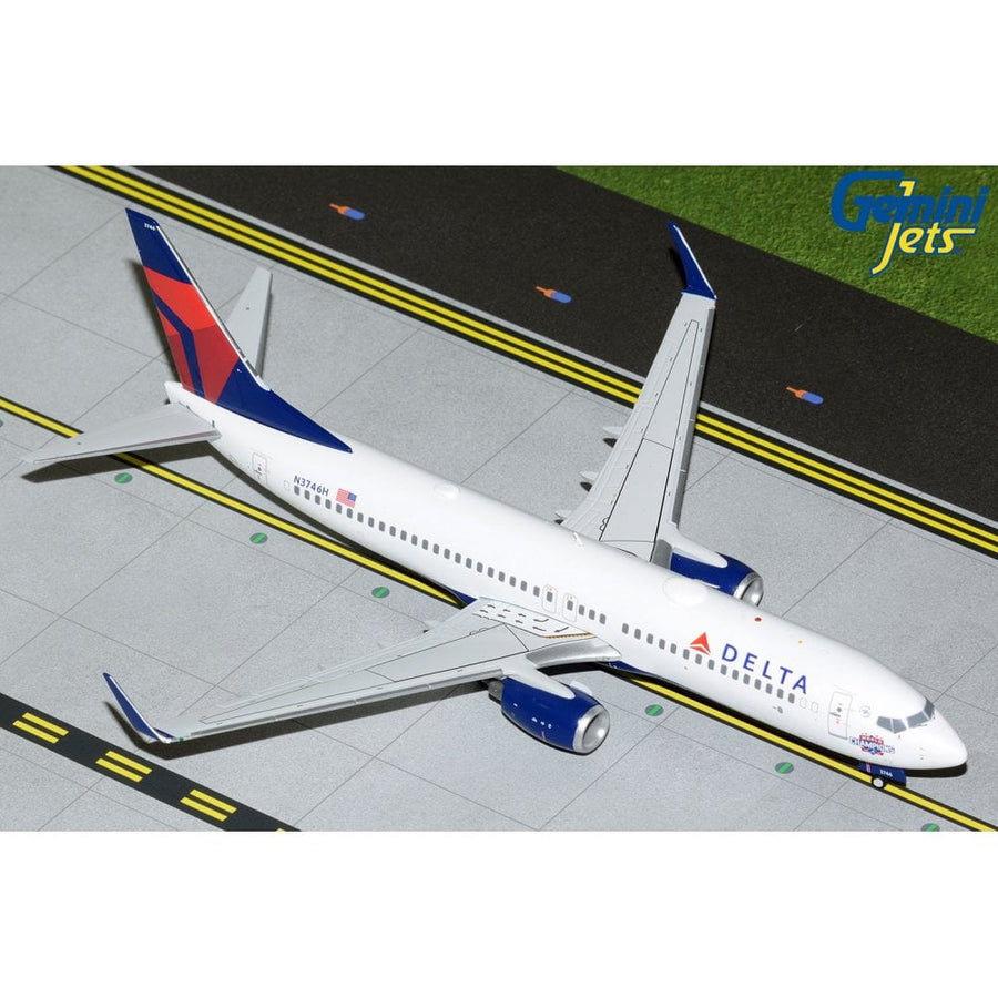 Gemini Jets Delta Boeing 737-800W Atlanta Braves 1:200 Diecast Model Aircraft - G2DAL1114