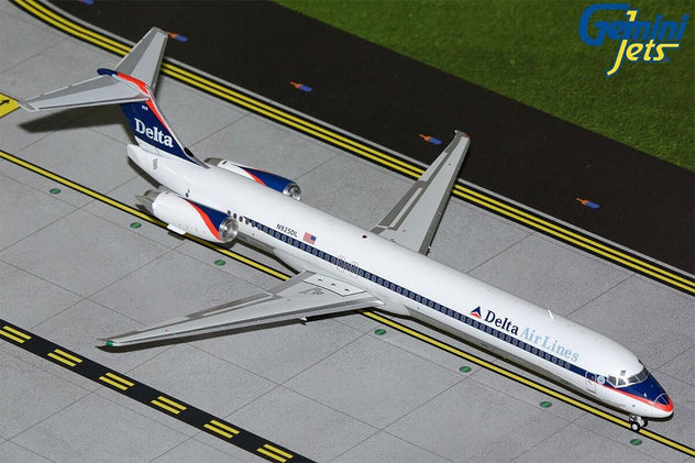 Gemini Jets Delta MD-88 Interim Livery N910DN 1:200 Diecast Model Aircraft - G2DAL962