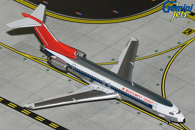 Gemini Jets Northwest Orient Boeing 727-200/Adv  (polished livery) Diecast - N298Us 1/400 - GJNWA2354