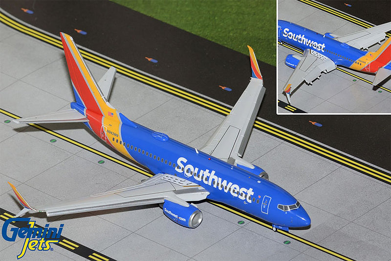 Gemini Jets Southwest Boeing 737-700S Flaps Down Diecast - N943WN - 1/200 - G2SWA1350F