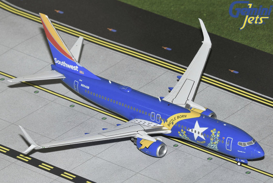Gemini Jets Southwest Boeing 737-800W Nevada Livery 1:200 Diecast Model Aircraft N8646B