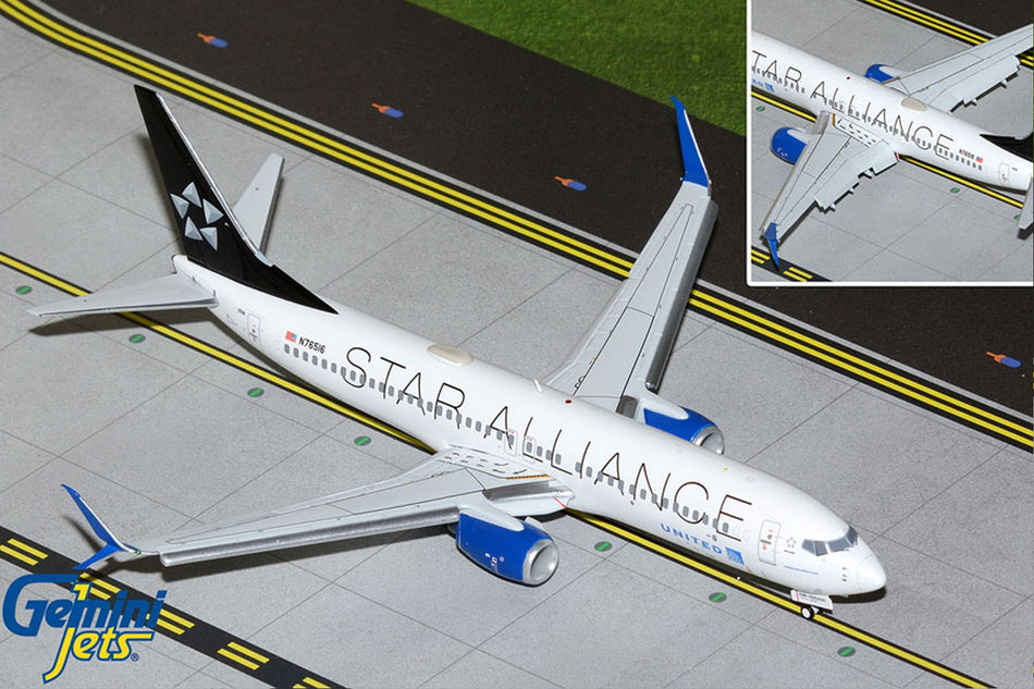 Gemini Jets United Airlines Boeing 737-800W Flaps Down Diecast 'Star Alliance' Livery - N76516 - 1/200 - G2UAL1378F