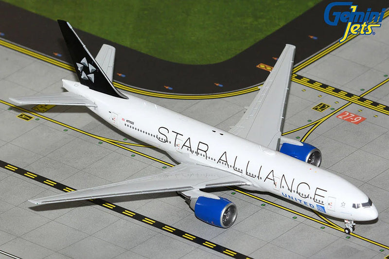 Gemini Jets United Airlines Boeing 777-200ER Star Alliance Livery Diecast - N77022 - 1/400 - GJUAL2314