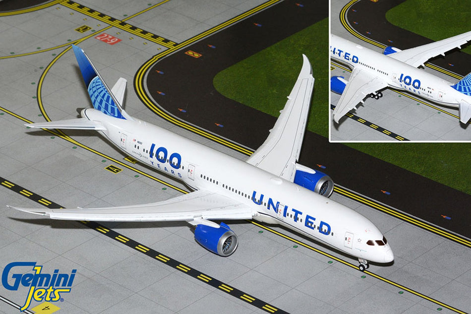 Gemini Jets United Airlines Boeing 787-9 Flaps Down '100 Years' Livery Diecast - N61101 - 1/200 - G2UAL1258F