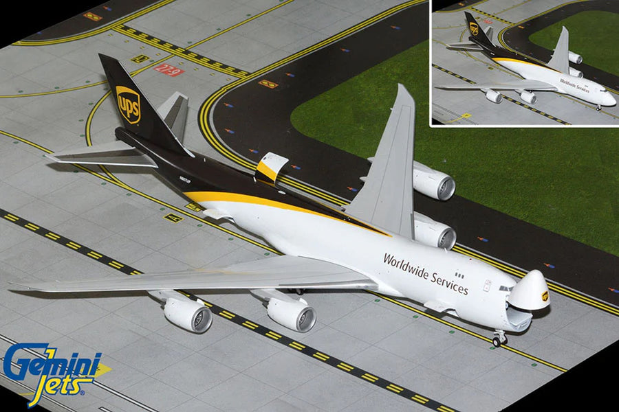 Gemini Jets UPS Boeing 747-8F Interactive 1/200 Diecast Model Aircraft - N607UP - G2UPS1187