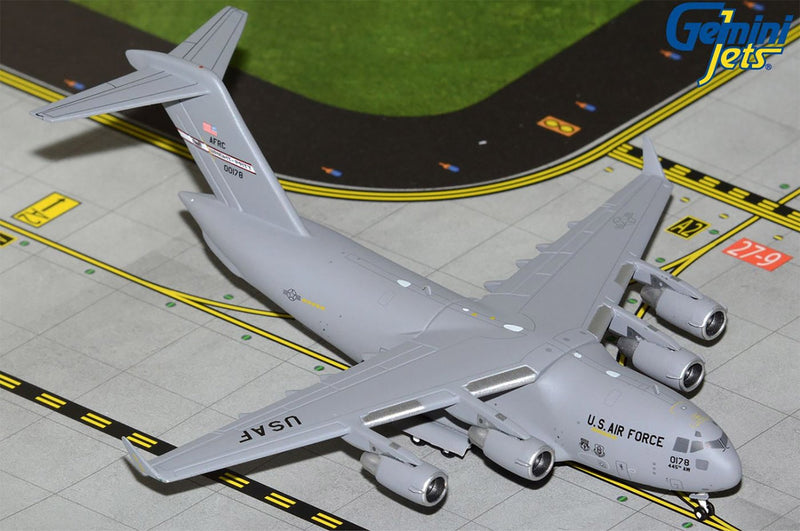 Gemini Jets USAF C-17 Globemater III Wright-Patterson AFB '00-0178' Diecast Scale Model - 1/400 - GMUSA146