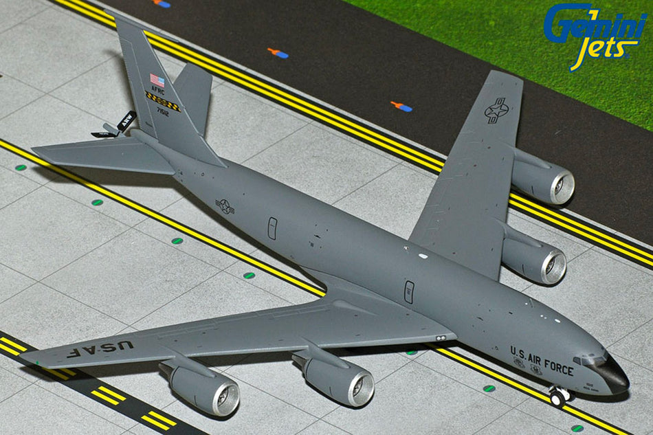 Gemini Jets USAF KC-135R Stratotanker Andrews AFB '57-1512 ' Diecast Scale Model - 1/200 - G2AFO1266