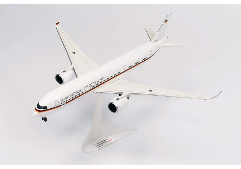 German Air Force Airbus A350-900 Plastic Model - 10+03 - 1/200