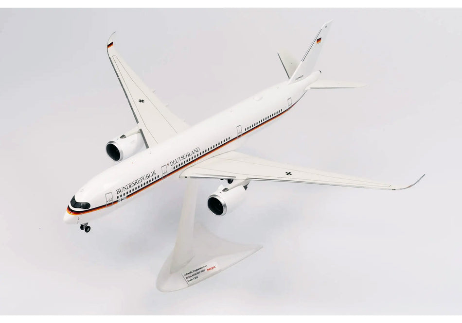 German Air Force Airbus A350-900 Plastic Model - 10+03 - 1/200