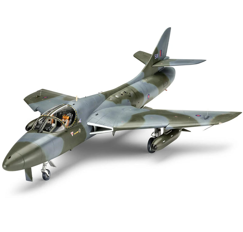 Revell Hawker Hunter T.7/T.7A 1:32 Plastic Model Kit Aircraft