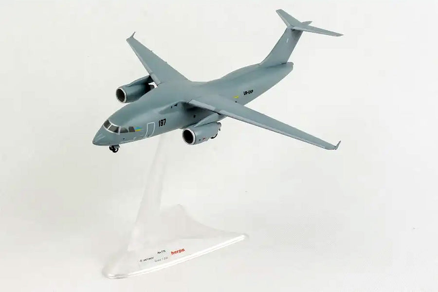 Herpa Wings Antonov AN-178 Silk Way Airlines 1:200 Diecast Model Aircraft - UR-EXP