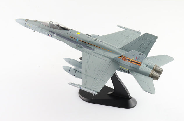 Hobby Master HA3584 F/A-18A Hornet "ARDU" A21-32 RAAF 1:72 Diecast Model Aircraft
