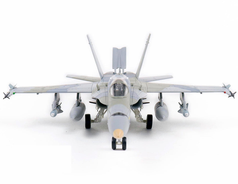 Hobbymaster HA3594 - KAF-18C Hornet 425, 9 Fighter & Attack Sqn., Kuwait AF Diecast Scale Model - 1/72