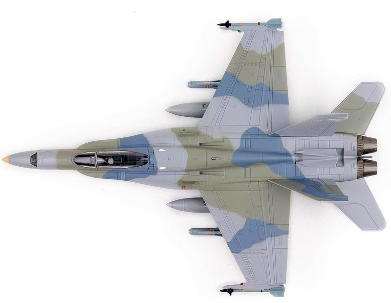 Hobbymaster HA3594 - KAF-18C Hornet 425, 9 Fighter & Attack Sqn., Kuwait AF Diecast Scale Model - 1/72