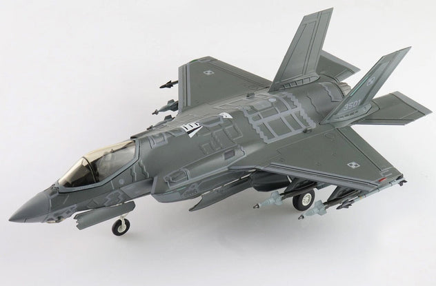Hobby Master F-35A Lightning "Husarz" 3501 Polish Air Force 1/72 Diecast Model Aircraft HA4444