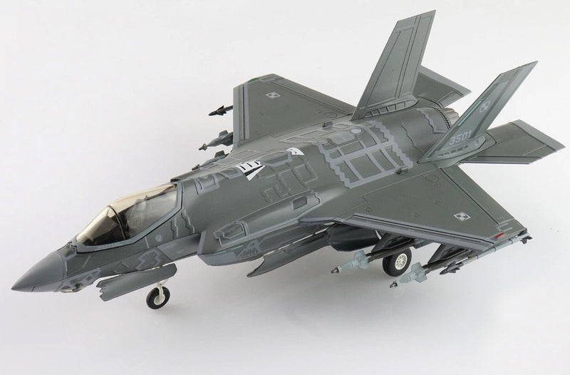 Hobbymaster HA4444 - F-35A "Husarz" 3501, Polish Air Force, 2024 Diecast Scale Model - 1/72