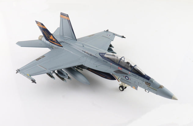 Hobby Master HA5137 F/A-18F Super Hornet "Fighting Swordsmen" 1:72 Diecast Model Aircraft