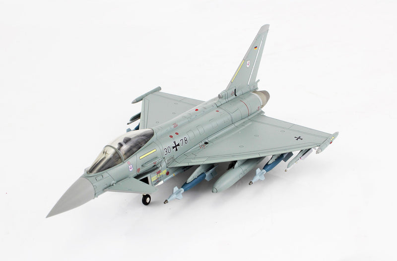 Hobbymaster HA6727 - Tornado GR. 4 “RAF 100 Years” ZA554, RAF Marham, 2018 Diecast Scale Model 1/72