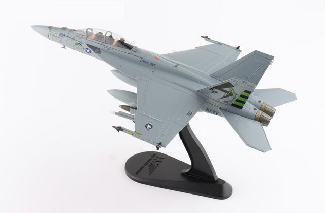 Hobby Master HA5142 F/A-18F Super Hornet Green Hornet 165875 VX-23 1/72 Diecast Model Aircraft