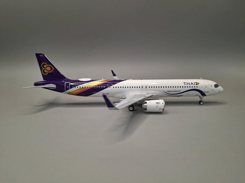 J Fox Thai Airways A321 - HS-TOA- Diecast - 1/200