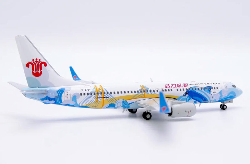 JC Wings China Southern Boeing 737-800 Diecast "Energetic Zhuhai" Diecast - B-1781- 1:400 - XX40078