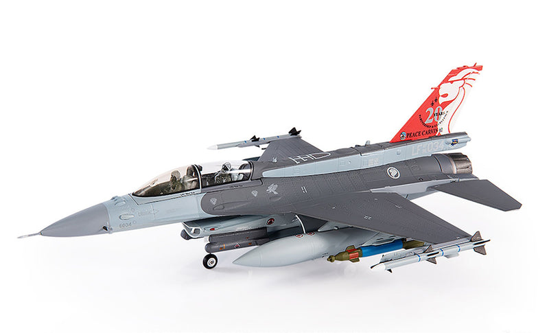JC Wings F-16D Fighting Falcon Republic of Singapore Air Force, 425th Sqn "Black Widows", 2014 Diecast Scale Model - 1/72
