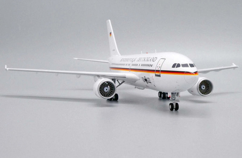 JC Wings German Air Force / Luftwaffe Airbus A310-300 - 10+22 - Diecast Model - 1/200