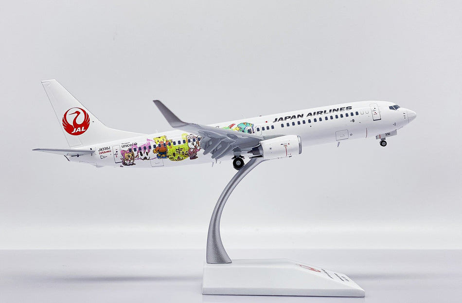 JC Wings Japan Airlines B737-800 Flaps Down Diecast Model "Shimajiro Jet" Livery - JA330J - 1/200