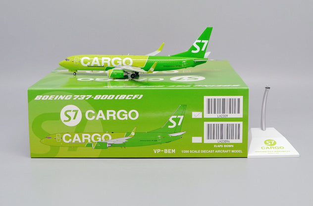 JC Wings Boeing 737-800CF S7 Cargo 1:200 Diecast Model Aircraft - VP-BEM