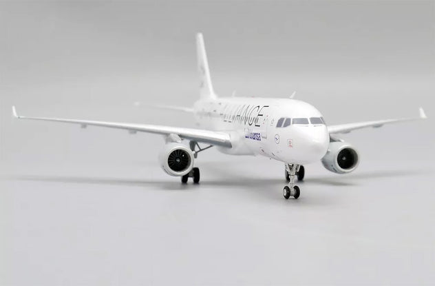 JC Wings Lufthansa Star Alliance Airbus A320 1/200 Diecast Model Aircraft - D-AIQS