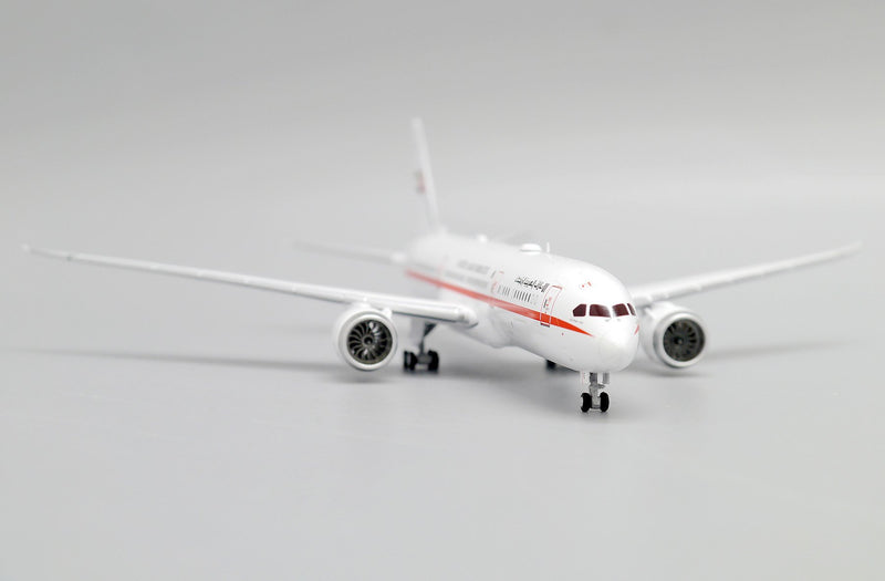 JC Wings UAE Abu Dhabi Boeing 787-9 Dreamliner Diecast - A6-PFE - 1/400 - JCLH4244