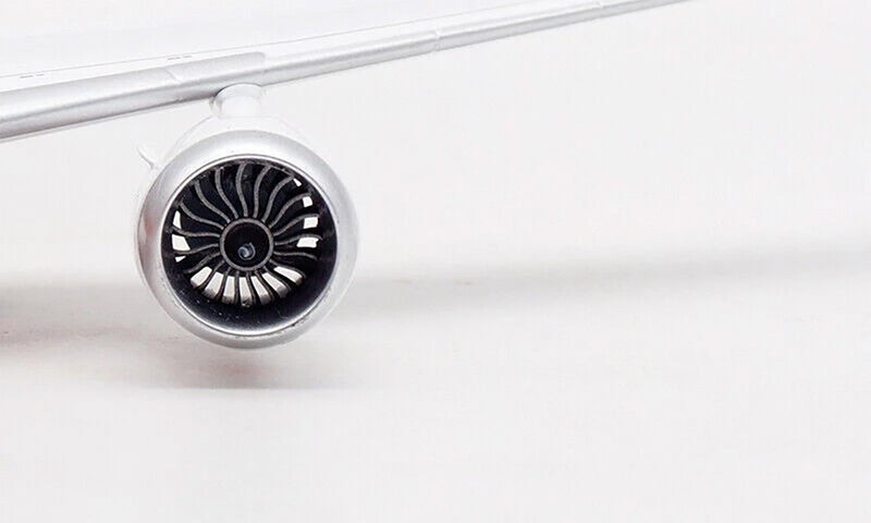 JetStar Boeing 787-8 Dreamliner Diecast - VH-VKH - 1/200