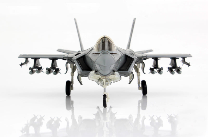 Hobby Master HA4445 F-35A Lightning II 322 Sqn RNLAF 1/72 Diecast Model Aircraft