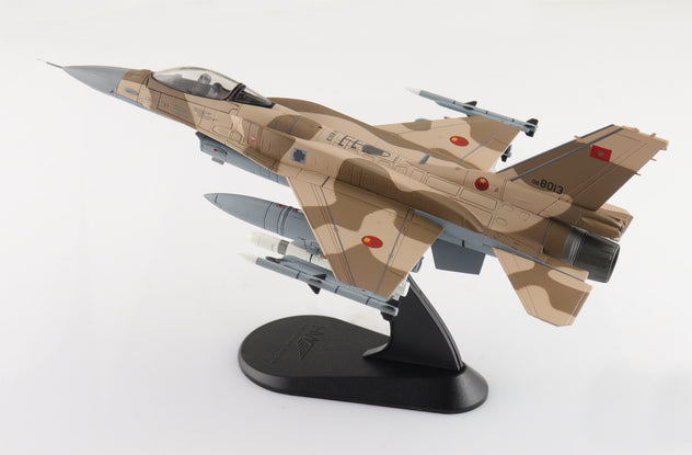 Hobby Master HA38050 F-16C Fighting Falcon RMAF 1:72 Diecast Model Aircraft