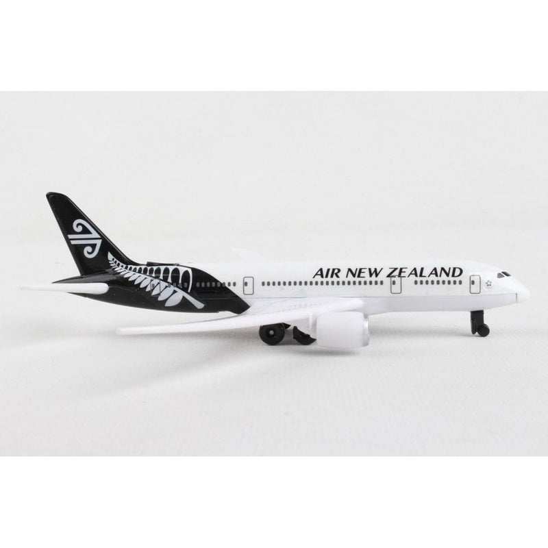 Daron Air New Zealand Boeing 787 Fit To Box Diecast Model Aircraft
